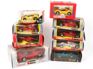 Lot 5 - DIVERS (9)