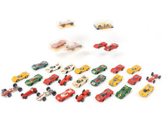 Lot 414 - DIVERS (30)