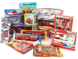 Lot 337 - DIVERS (16)