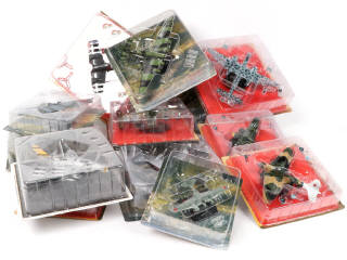 Lot 331 - DIVERS (15)