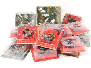 Lot 332 - DIVERS (15)