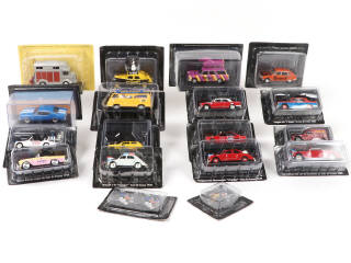 Lot 384 - DIVERS (18)