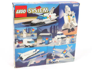 Lot 265 - LEGO (DANEMARK) (1)