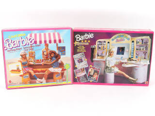 Lot 222 - MATTEL (USA) (2)