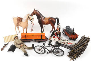 Lot 91 - DIVERS (8)