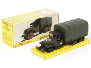 Lot 496 - DINKY TOYS (FRANCE) (1)