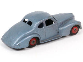 Lot 322 - DINKY TOYS (FRANCE) (2)