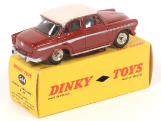 Lot 426 - DINKY TOYS (FRANCE) (1)