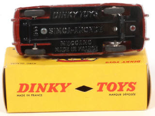 Lot 426 - DINKY TOYS (FRANCE) (1)