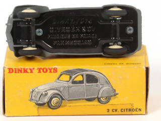 Lot 369 - DINKY TOYS (FRANCE) (1)