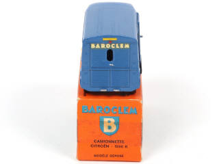 Lot 467 - DINKY TOYS (FRANCE) (1)