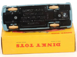 Lot 354 - DINKY TOYS (FRANCE) (1)