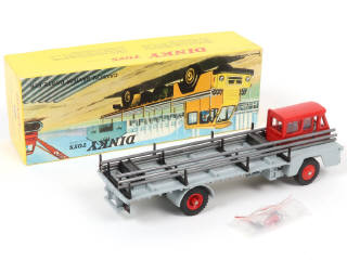 Lot 492 - DINKY TOYS (FRANCE) (1)