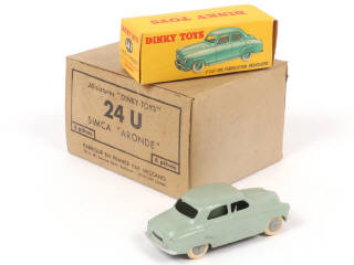 Lot 375 - DINKY TOYS (FRANCE) (2)