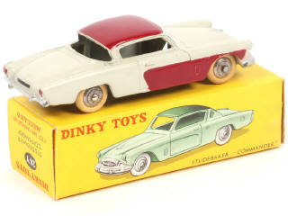 Lot 382 - DINKY TOYS (FRANCE) (1)