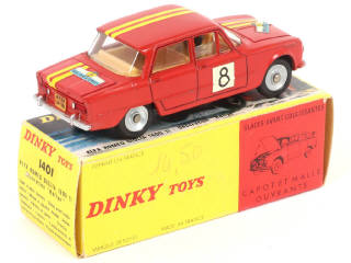 Lot 387 - DINKY TOYS (FRANCE) (1)