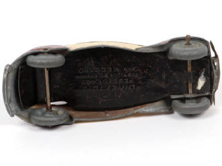 Lot 324 - DINKY TOYS (FRANCE) (1)