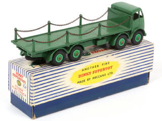 Lot 291 - DINKY TOYS (GB) (1)