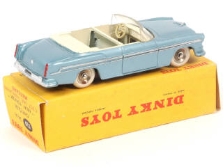 Lot 355 - DINKY TOYS (FRANCE) (1)
