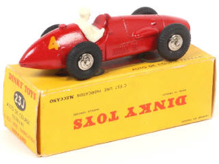 Lot 349 - DINKY TOYS (FRANCE) (1)
