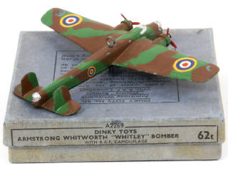 Lot 299 - DINKY TOYS (GB) (1)