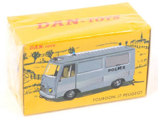 Lot 332 - DAN-TOYS (FRANCE) (1)