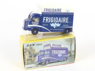 Lot 320 - DAN-TOYS (FRANCE) (1)