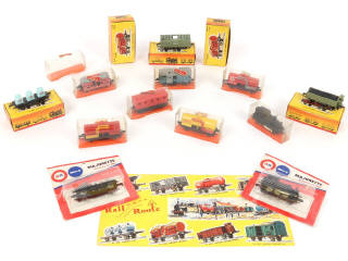 Lot 305 - MAJORETTE (FRANCE) (15)