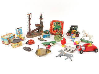 Lot 83 - DIVERS (15)
