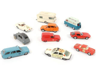 Lot 78 - DIVERS (10)