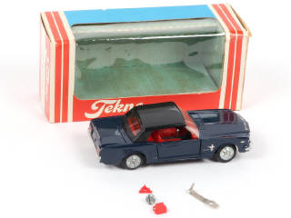 Lot 102 - TEKNO (DANEMARK) (1)