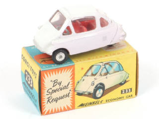 Lot 153 - CORGI TOYS (GB) (1)