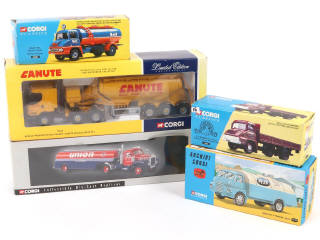Lot 182 - CORGI TOYS (GB) (5)