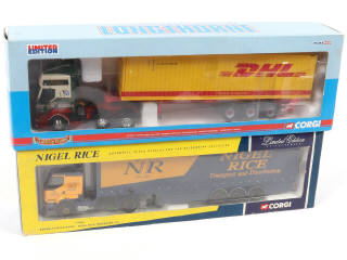 Lot 163 - CORGI TOYS (GB) (2)