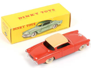 Lot 381 - DINKY TOYS (FRANCE) (1)