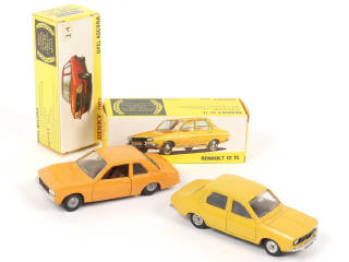Lot 416 - DINKY TOYS (FRANCE) (2)