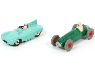Lot 342 - DINKY TOYS (GB) (2)