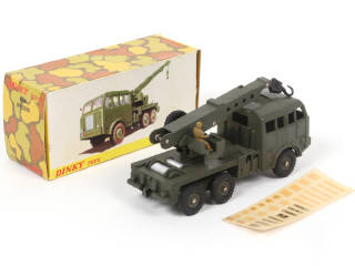 Lot 360 - DINKY TOYS (FRANCE) (1)