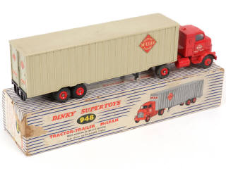 Lot 334 - DINKY TOYS (GB) (1)