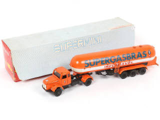 Lot 148 - SUPERMINI (BRESIL) (1)
