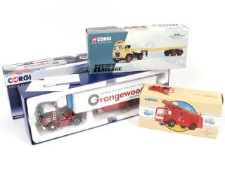 Lot 221 - CORGI TOYS (GB) (3)