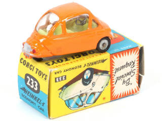 Lot 210 - CORGI TOYS (GB) (1)