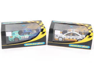 Lot 102 - SCALEXTRIC (GB) (2)