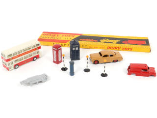 Lot 369 - DINKY TOYS (GB) (11)