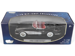 Lot 37 - DIVERS (4)
