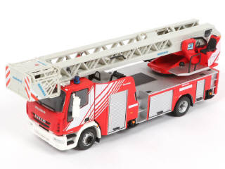 Lot 52 - ELIGOR (FRANCE) (3)