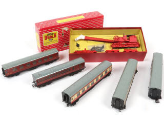 Lot 83 - HORNBY 'HO' (1)