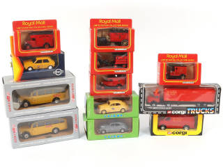 Lot 166 - DIVERS (12)