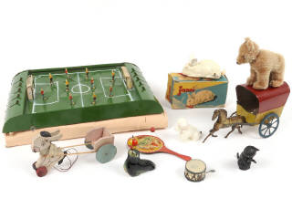 Lot 155 - DIVERS (10)