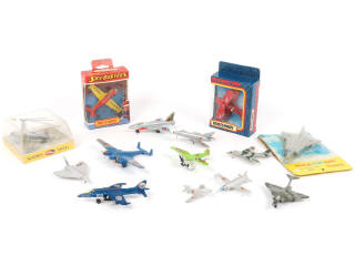 Lot 170 - DIVERS (14)